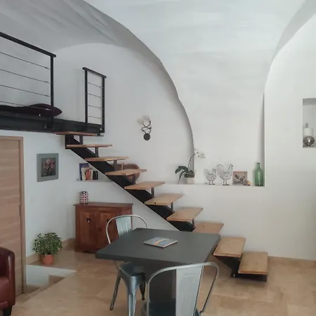 Charme Et Authenticite Dans Ferme. Ferienhaus *